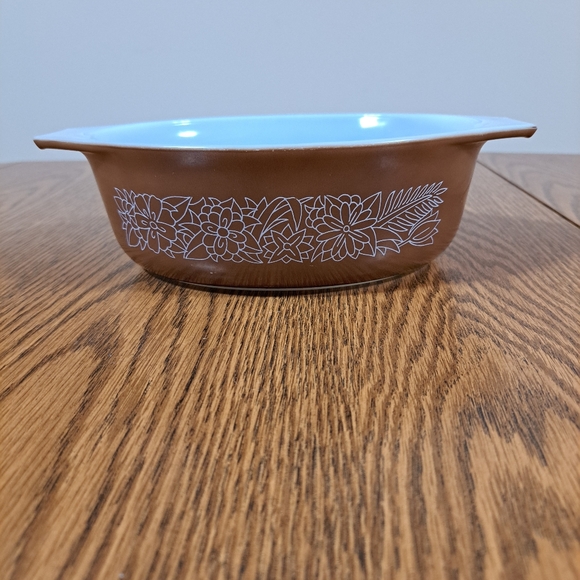 Pyrex Woodland Oval Casserole Dish 1.5 Liter 043 - Picture 1 of 10